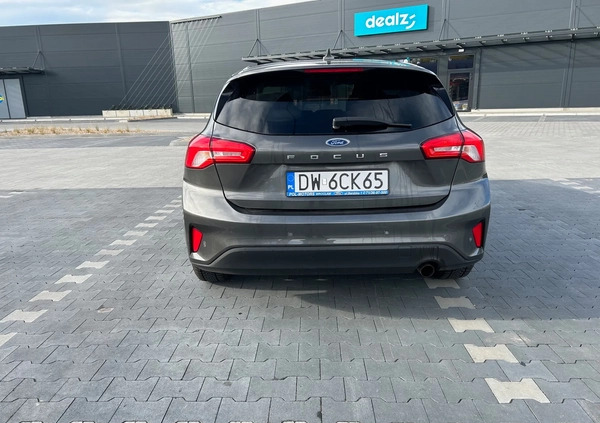 Ford Focus cena 53000 przebieg: 62500, rok produkcji 2018 z Wrocław małe 22